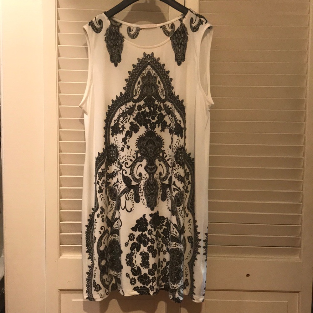 Black and white dress